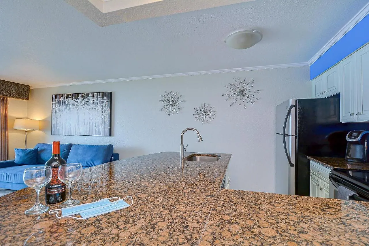 441-Waterfront, Amazing Views, Wifi, Pool And Close To Bucs Stadium Tampa Apartment
